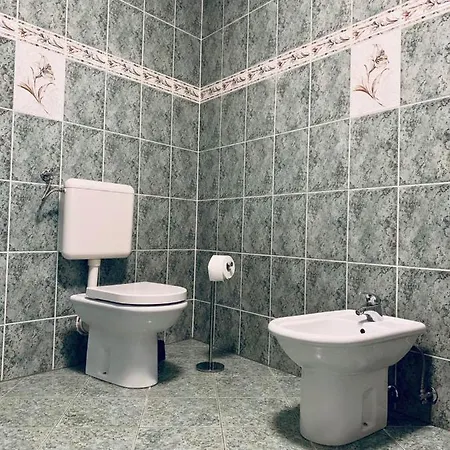 Noor Apartman